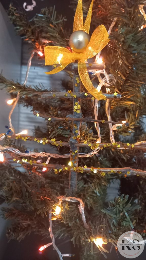 DIY Ukrasi za Bor od Grančica